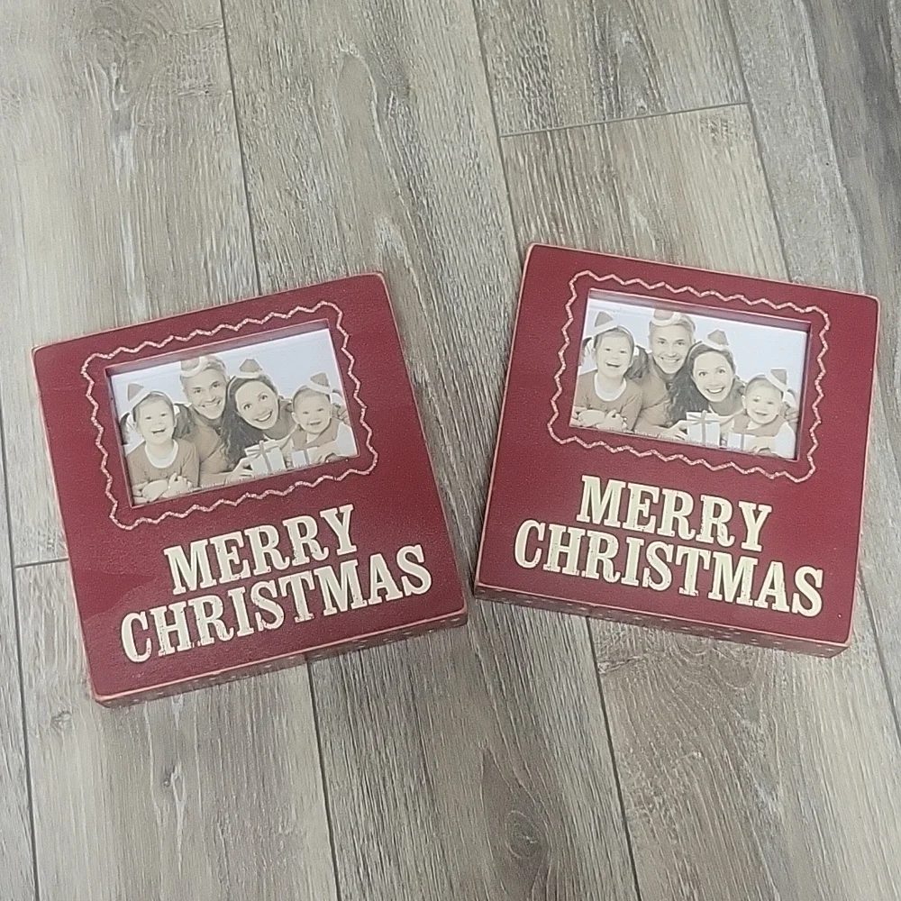 NWOT Two Red Wooden Merry Christmas Frames Gold Glitter